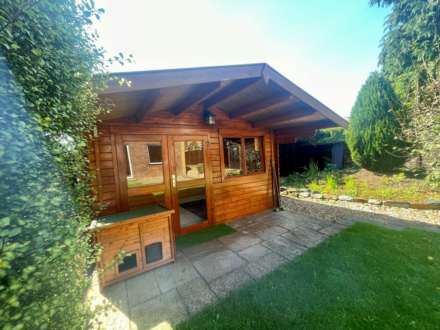 Hopwood Close, Newbury, Image 15