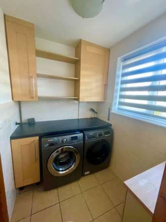 Hopwood Close, Newbury, Image 6