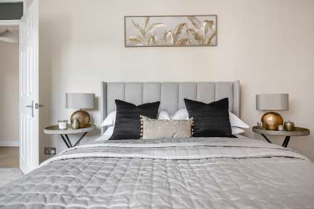 Woodrow Drive, Wokingham, Image 10