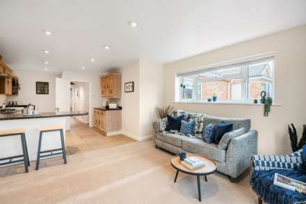 Woodrow Drive, Wokingham, Image 4