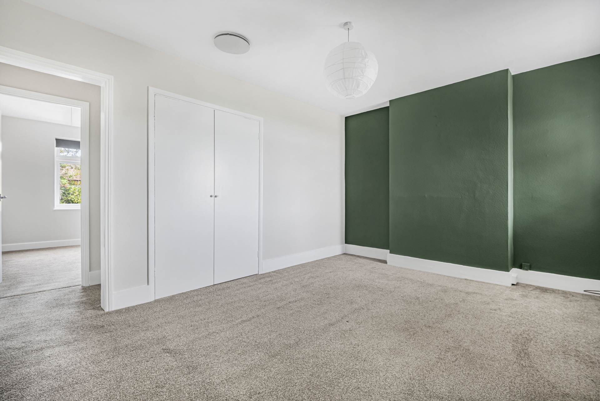 Terrace Road North, Binfield, Image 2