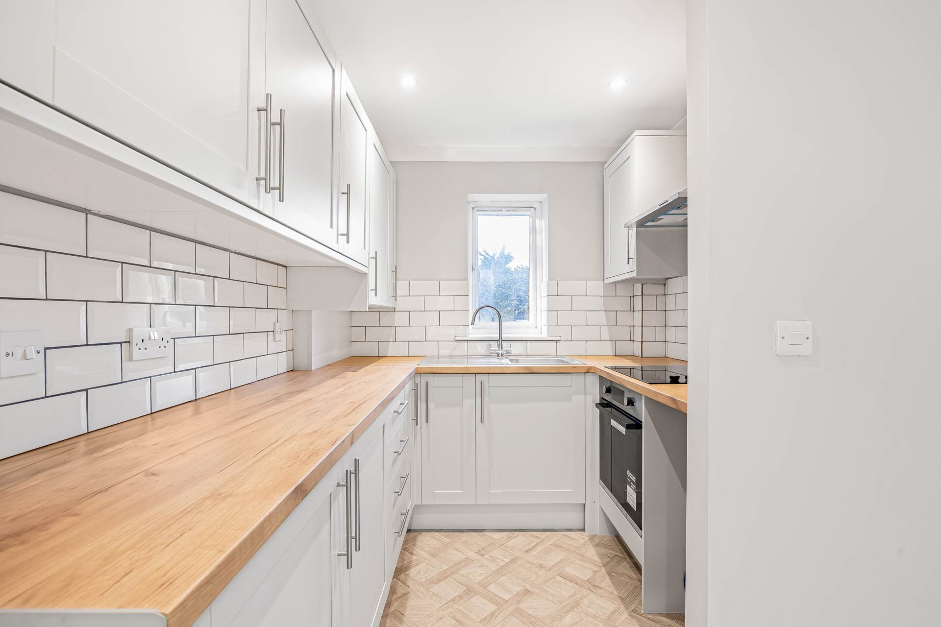 Heath End Road, Baughurst, Image 2