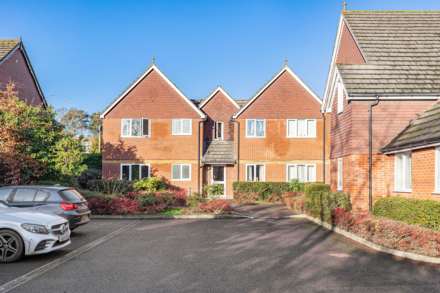 Heath End Road, Baughurst, Image 1