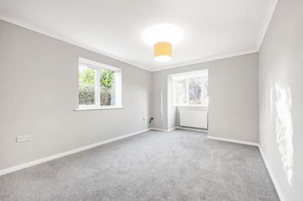 Heath End Road, Baughurst, Image 4