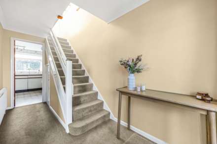 The Ridings, Emmer Green, Image 10