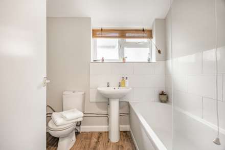 Shaftesbury Rd, Reading, Image 15