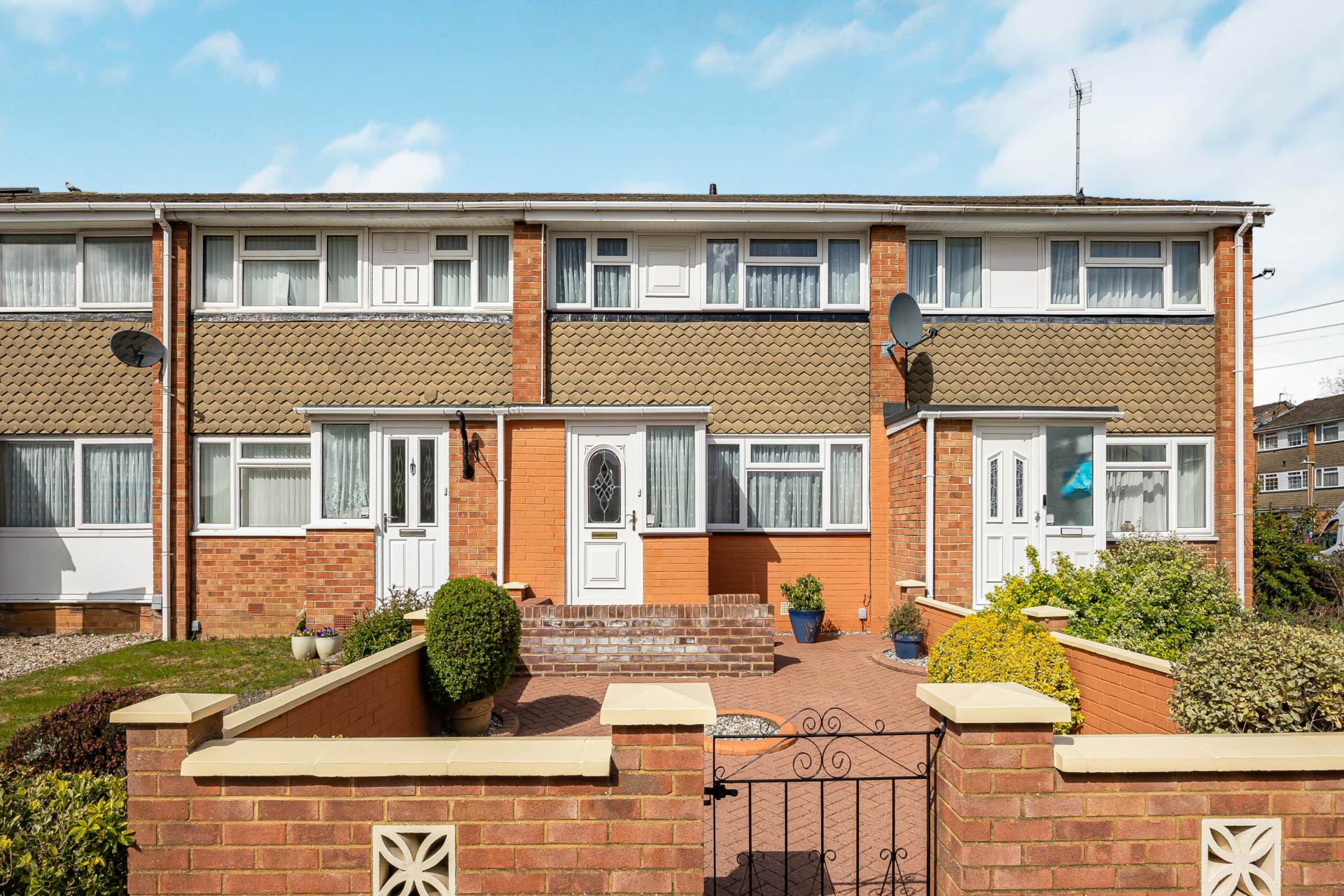Poole Close, Tilehurst, Image 1