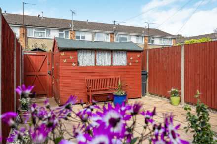 Poole Close, Tilehurst, Image 13