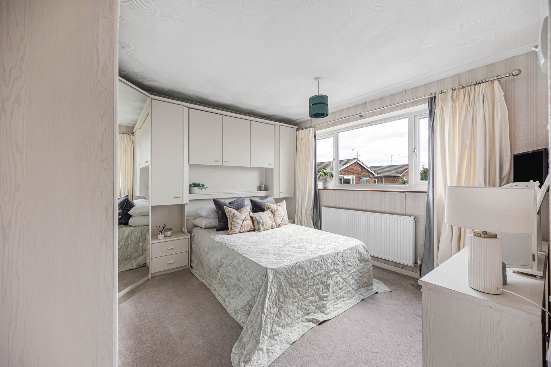 Staverton Close, Wokingham, Image 13