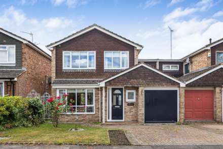 Staverton Close, Wokingham, Image 1