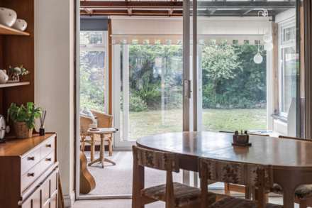 Staverton Close, Wokingham, Image 6