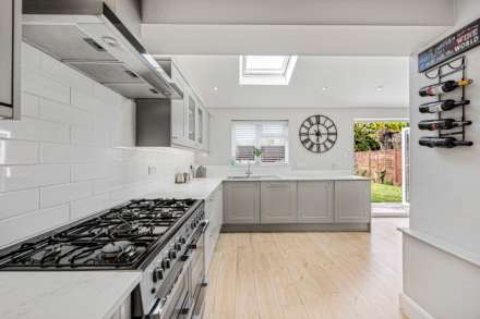 St Michaels Road, Tilehurst, Image 8