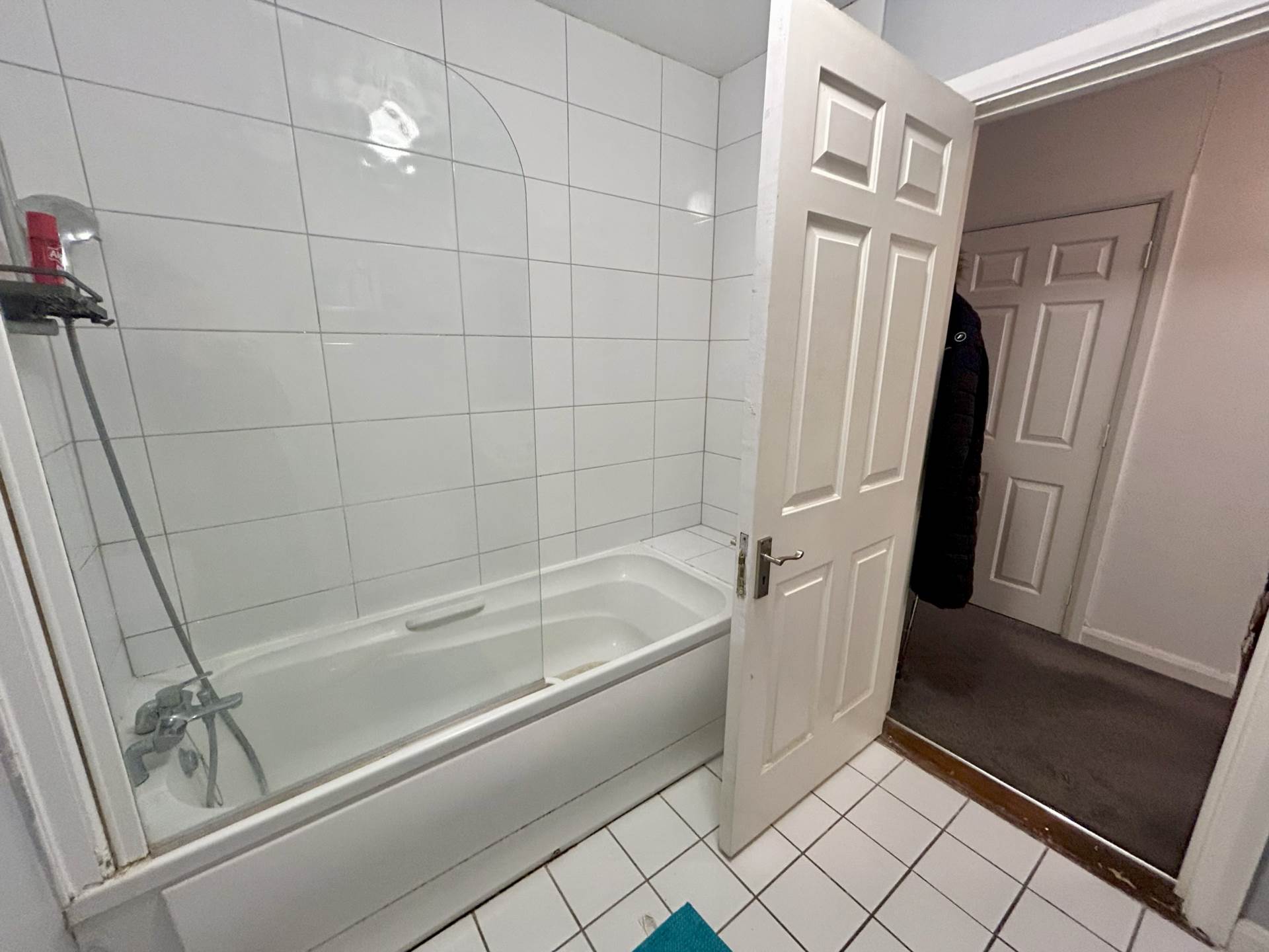203 Block E, An tSean Mhargadh, Greenlanes, Drogheda, Co. Louth 203 Block E, An tSean Mhargadh, Greenlanes, Drogheda, Co. Louth
