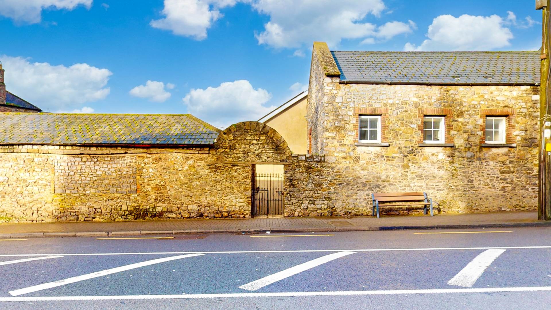 10 Rock Court, Slane, Co. Meath C15 EH90 10 Rock Court, Slane, Co. Meath C15 EH90