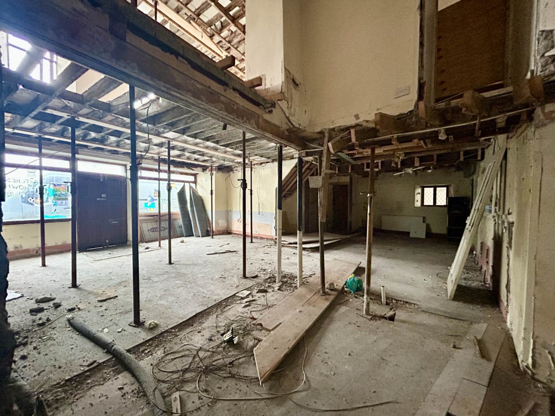 The Shamrock, Main Street, Portarlington, Co. Laois, R32 YA2R