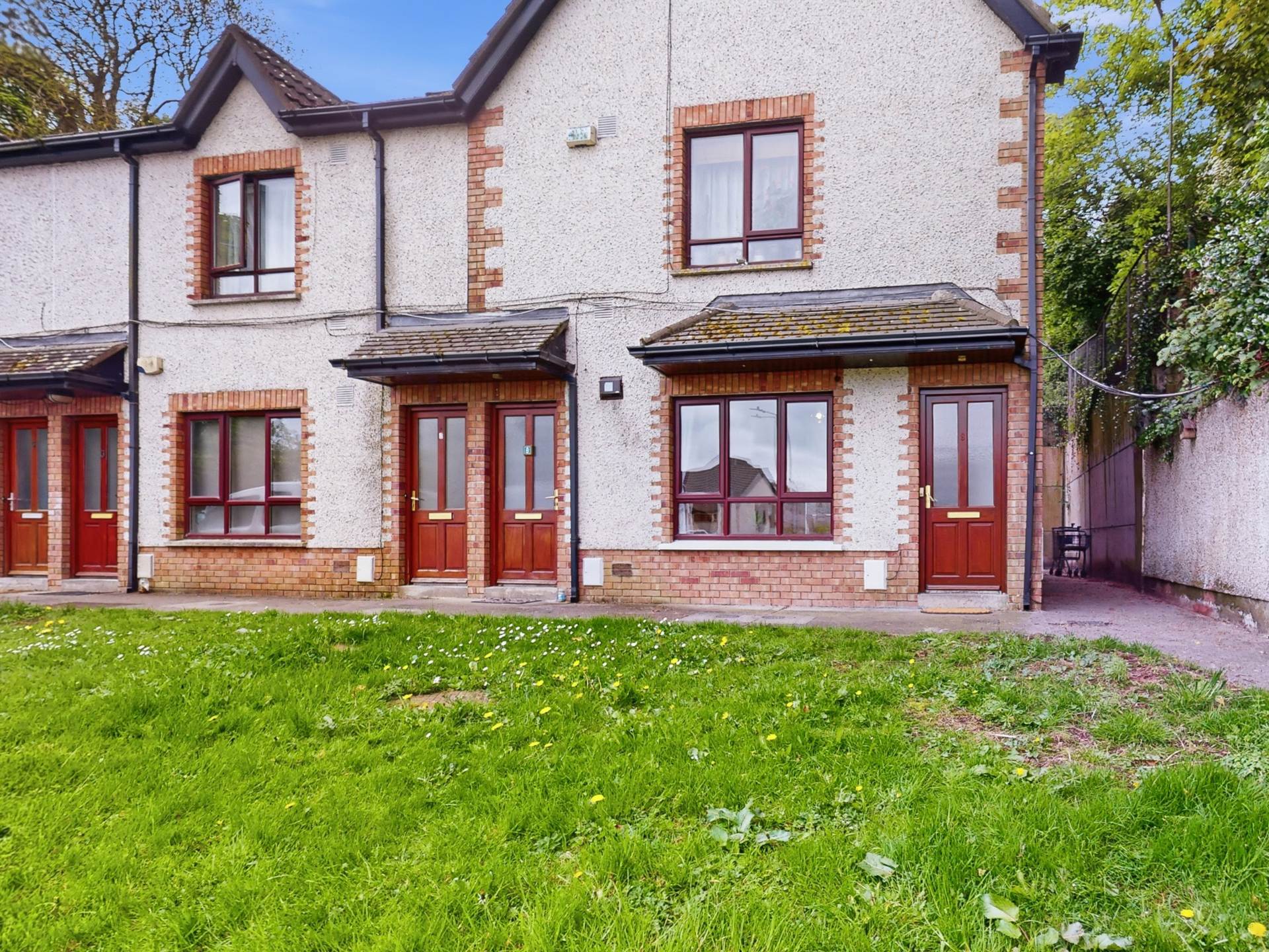9 The Courtyard, Marsh Road, Drogheda, Co. Louth A92 F211