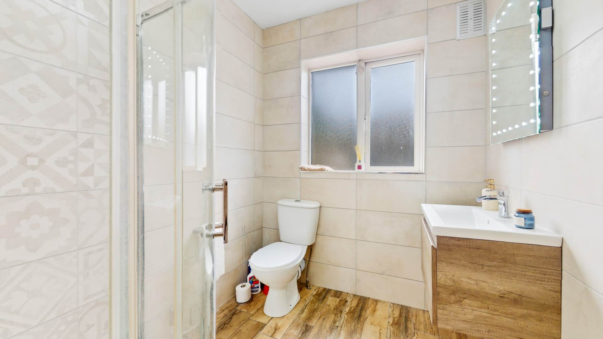 8 Rock Court, The Square, Slane, Co. Meath C15 N2E4 8 Rock Court, The Square, Slane, Co. Meath C15 N2E4