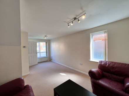 Metcombe Way, Manchester, Image 17