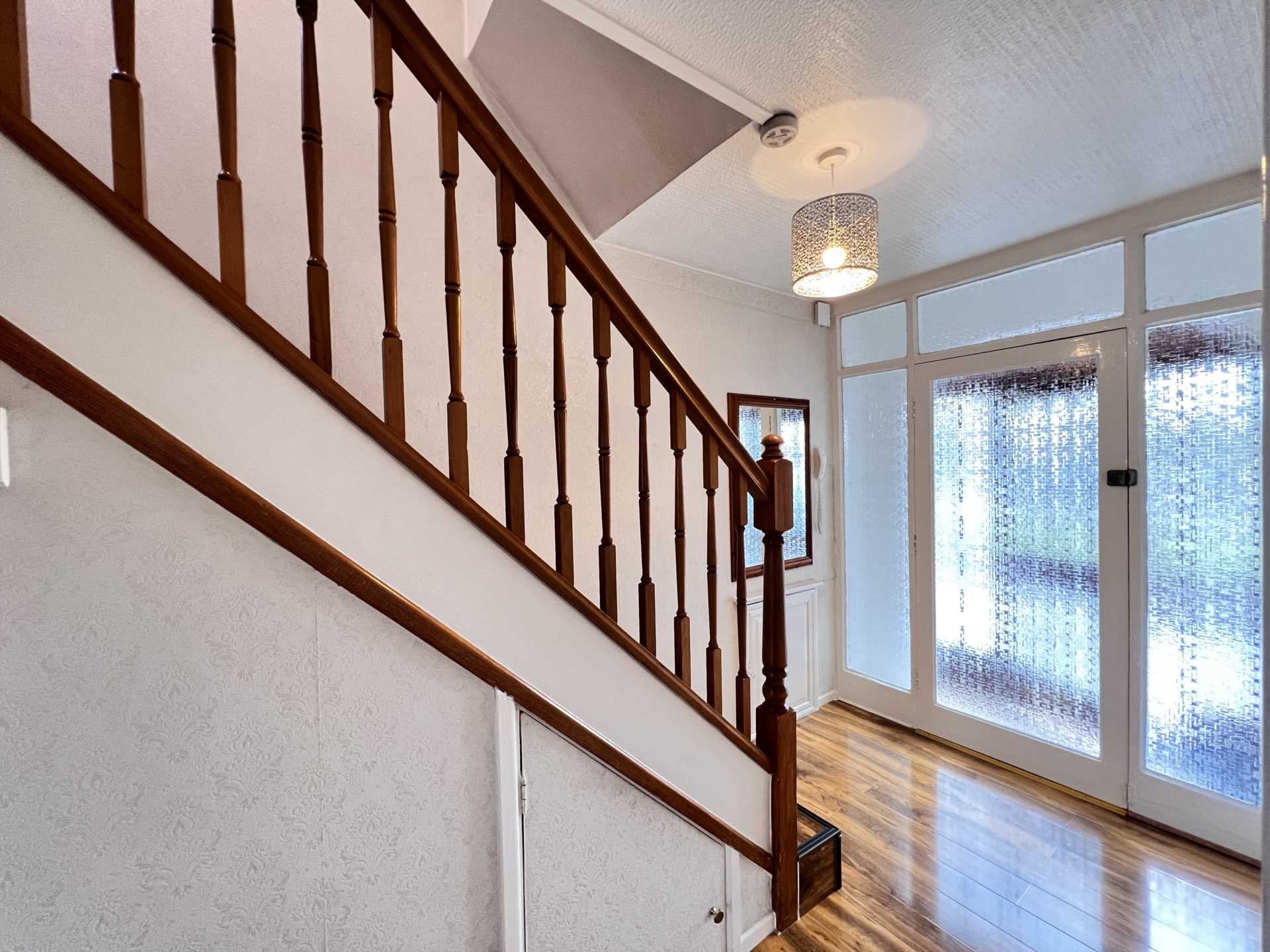 3 bedroom Semi-Detached House Available,Urmstom, Image 3