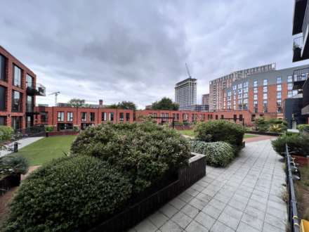 Vimto Gardens, Chapel Street, Manchester (ID# 156), Image 14
