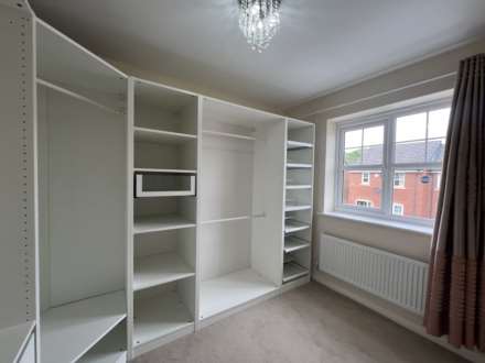 Barsham Close, Manchester, Image 6