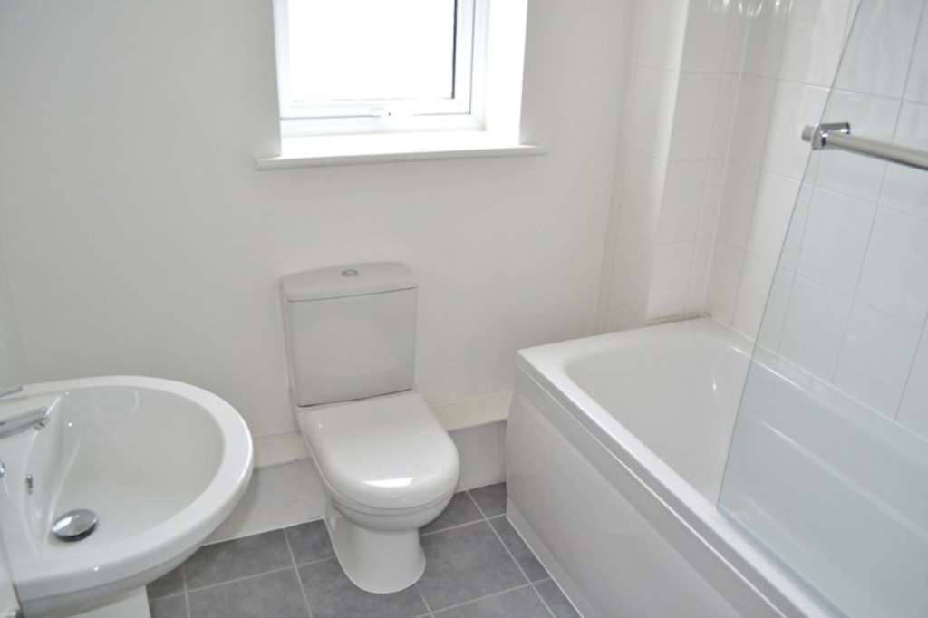 Baydon Avenue, Image 7