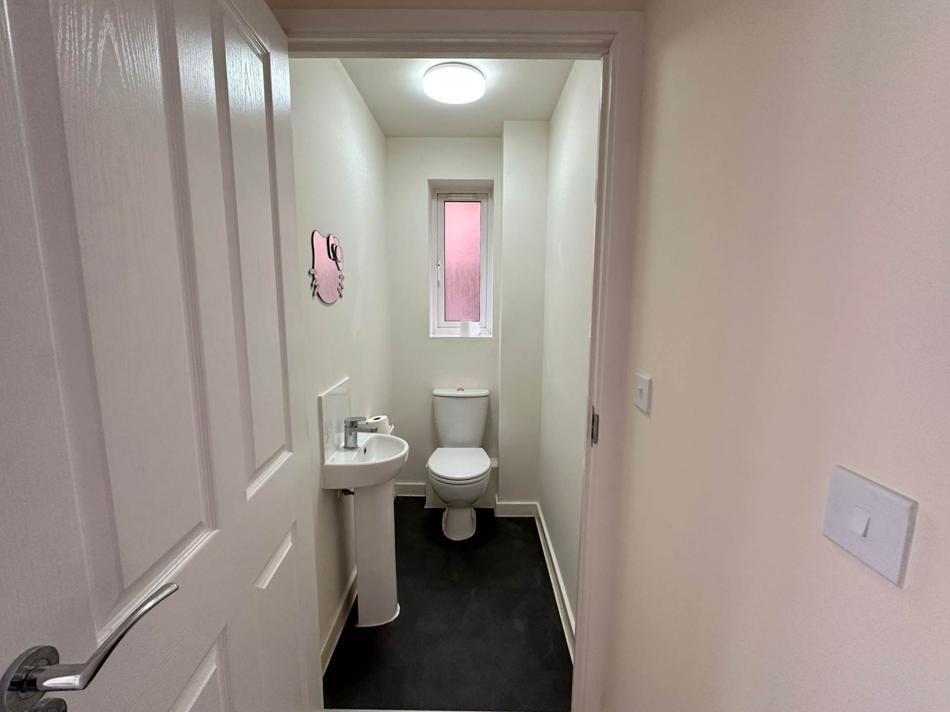 Riverside Way, Salford, Image 6
