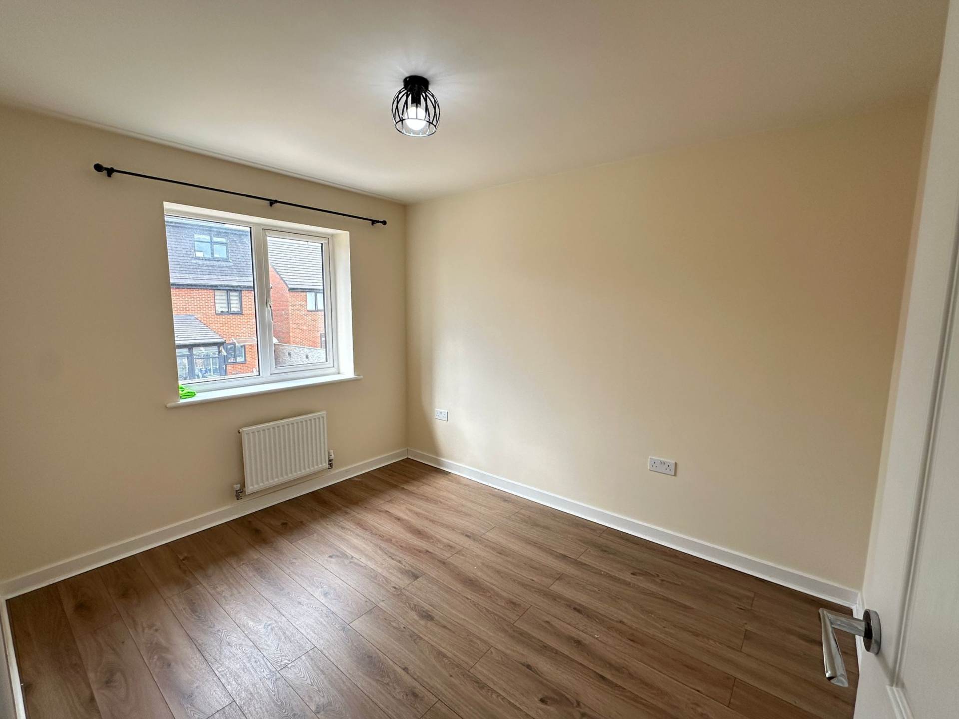 Riverside Way, Salford, Image 8