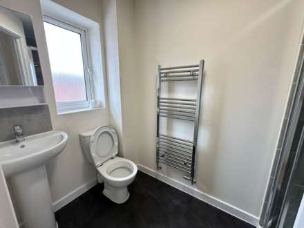 Riverside Way, Salford, Image 10