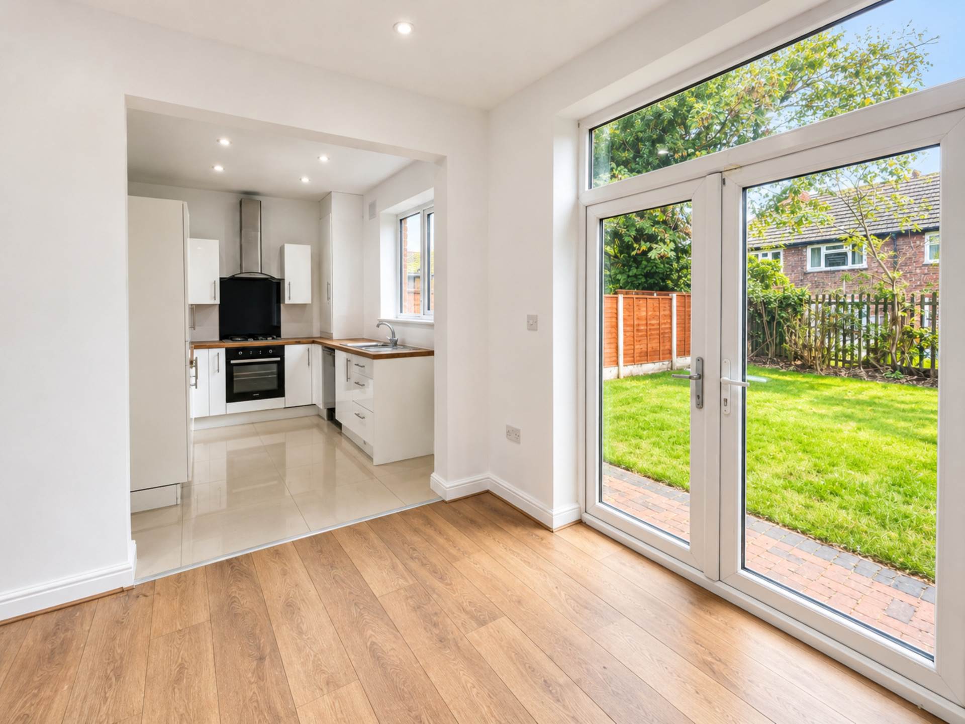Caldervale Avenue, Chorlton Cum Hardy, Image 8