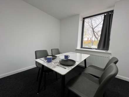 En-suite room, in Gardner Street, Salford (ID# 38), Image 5