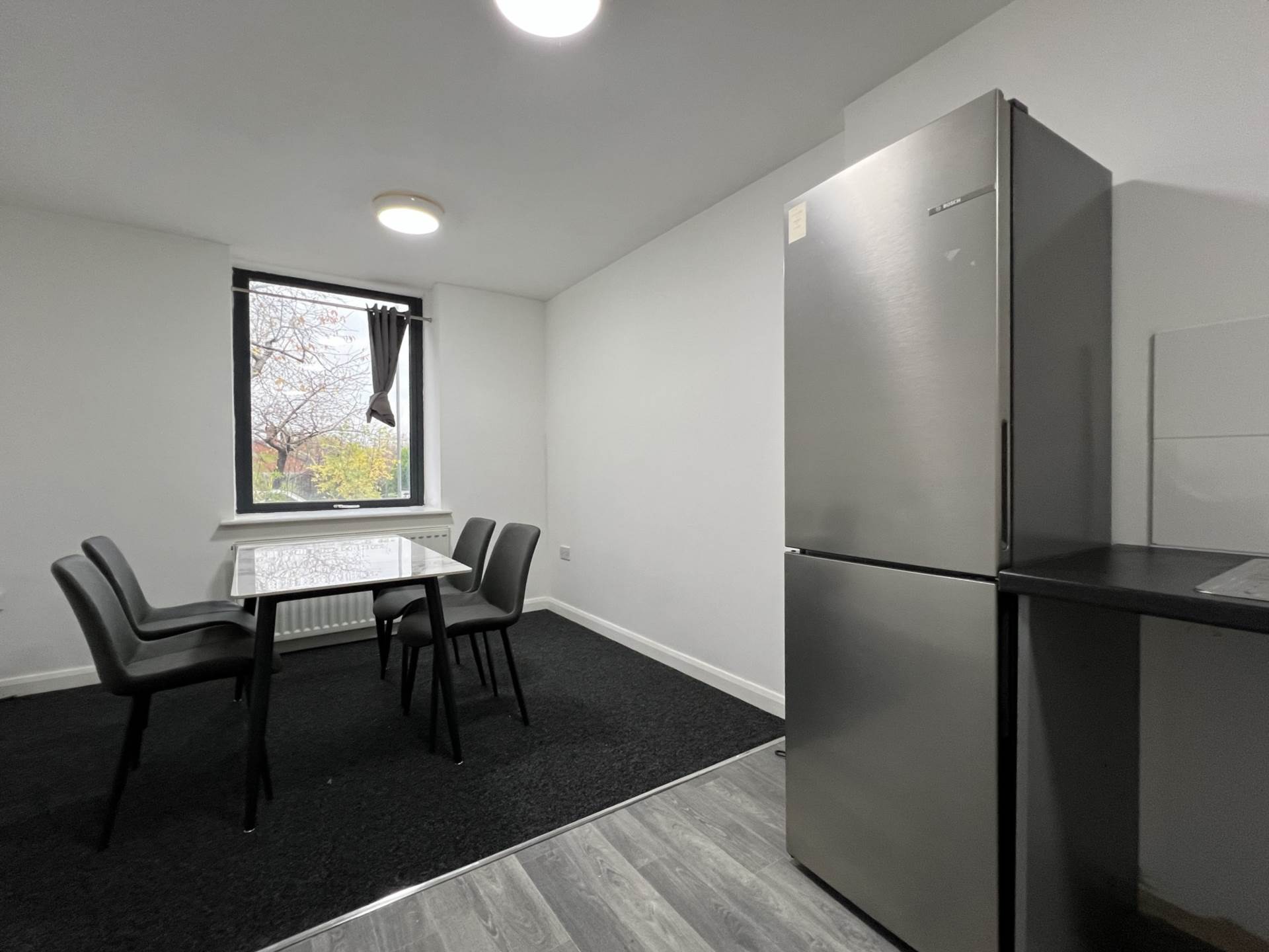 En-suite room, in Gardner Street, Salford, Image 3