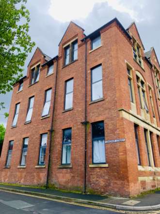 En-suite room, in Gardner Street, Salford, Image 2