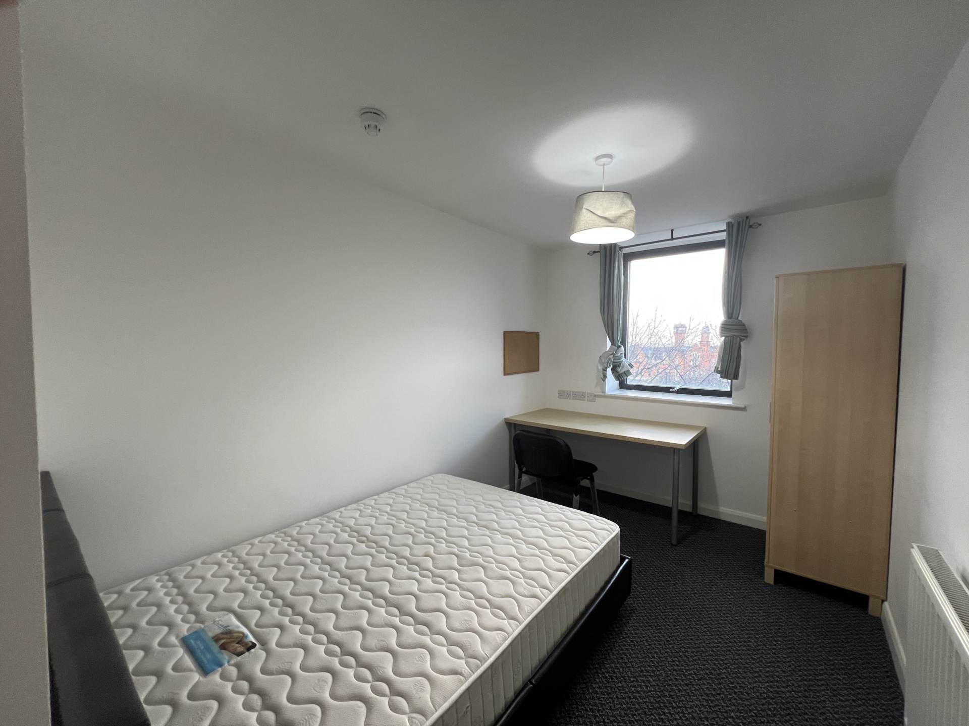 En-suite room, in Gardner Street, Salford, Image 2