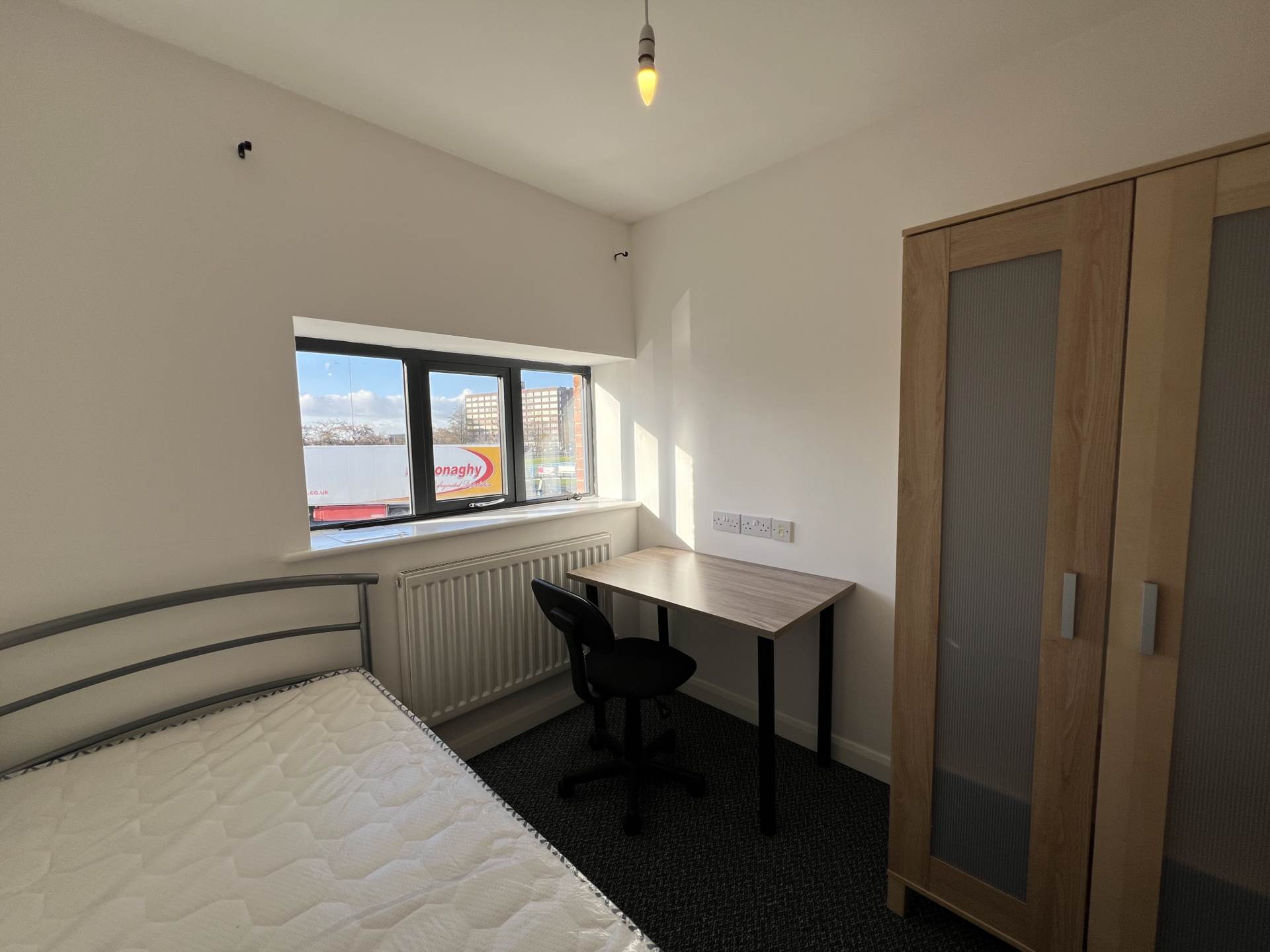 En-suite room, on Board Street, Salford, Image 2