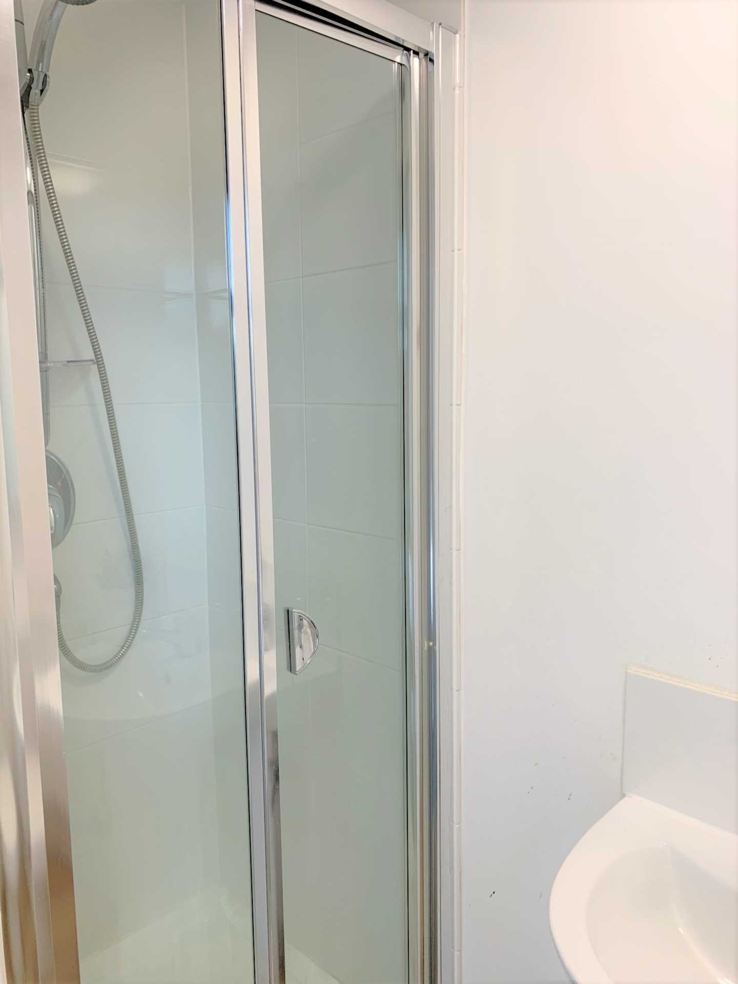 En-suite room, on Board Street, Salford, Image 5