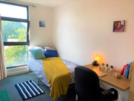 En-suite room, on Board Street, Salford, Image 2