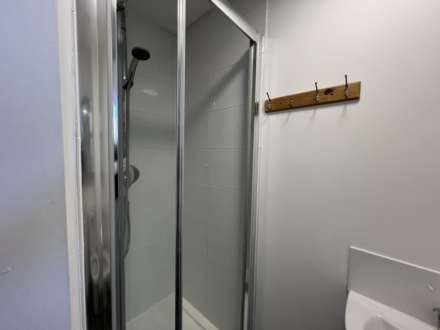 En-suite room, on Board Street, Salford, Image 7