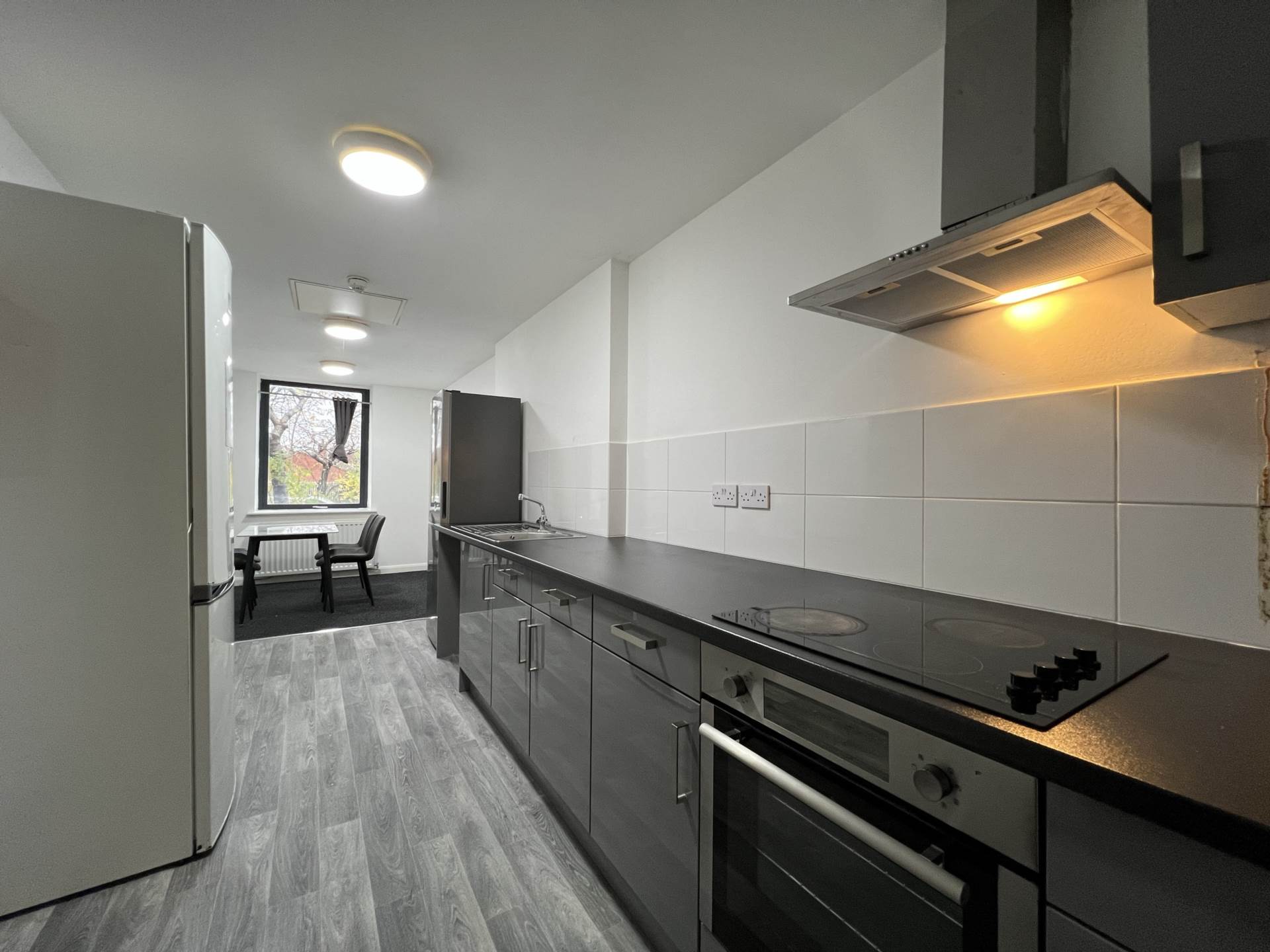 En-suite room, in Gardner Street, Salford, Image 3