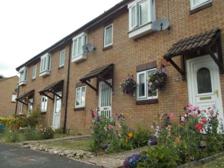 Larchfield Close, Frome, Image 11