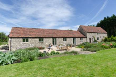 5 Bedroom Barn Conversion, Bodden, Shepton Mallet