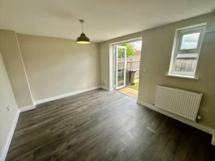 Portway Gardens, Frome, Image 3