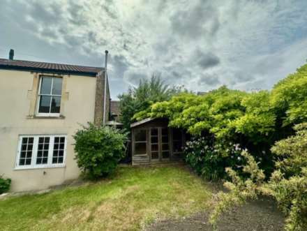 Wine Street, Frome, Image 22