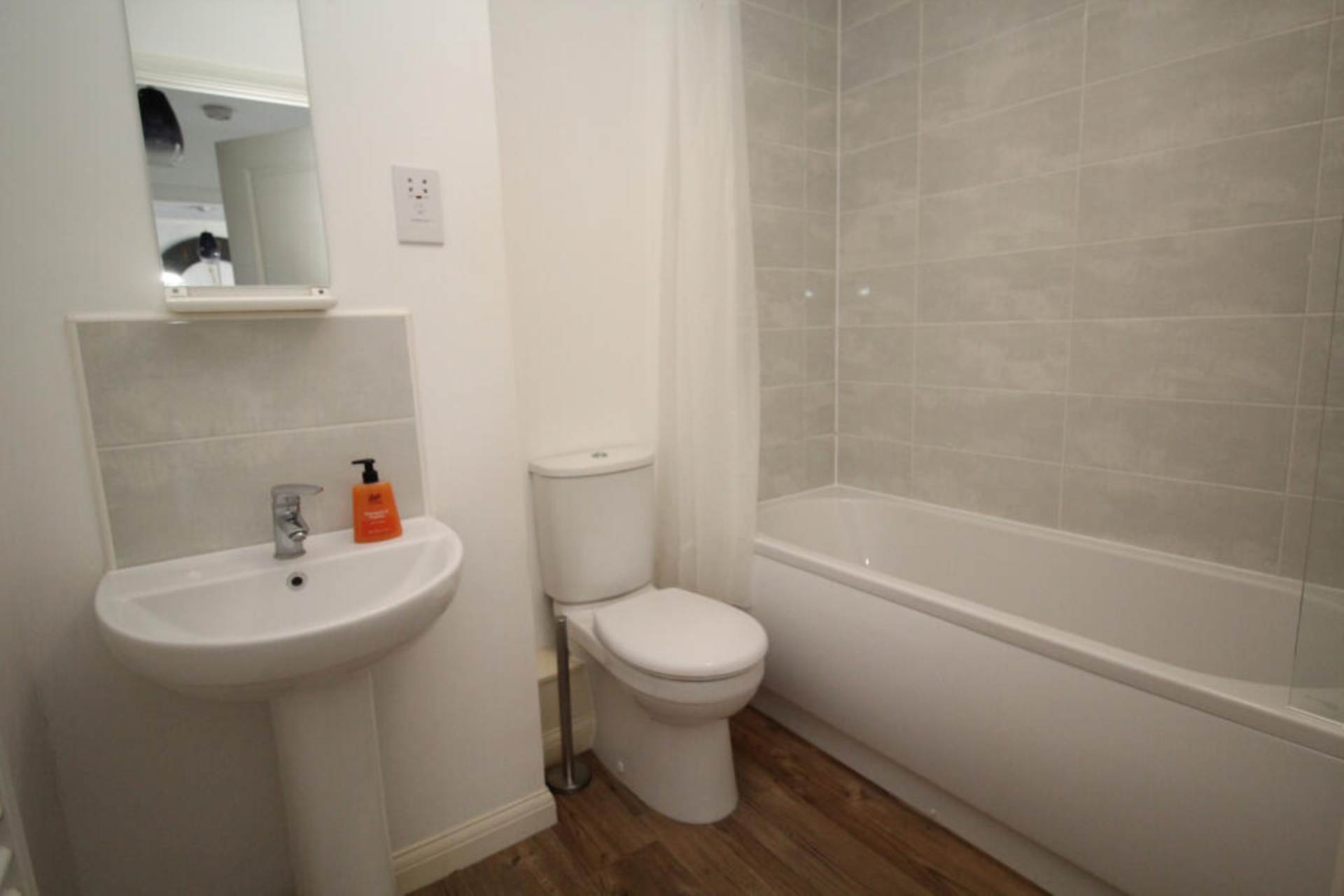 Moonrakers Square, Street, Image 8