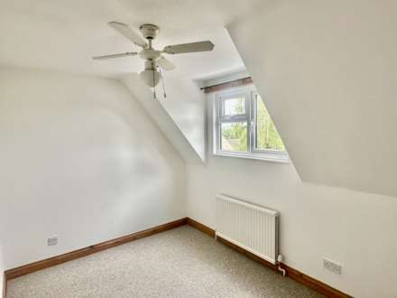 Copheap Rise, Warminster, Image 7