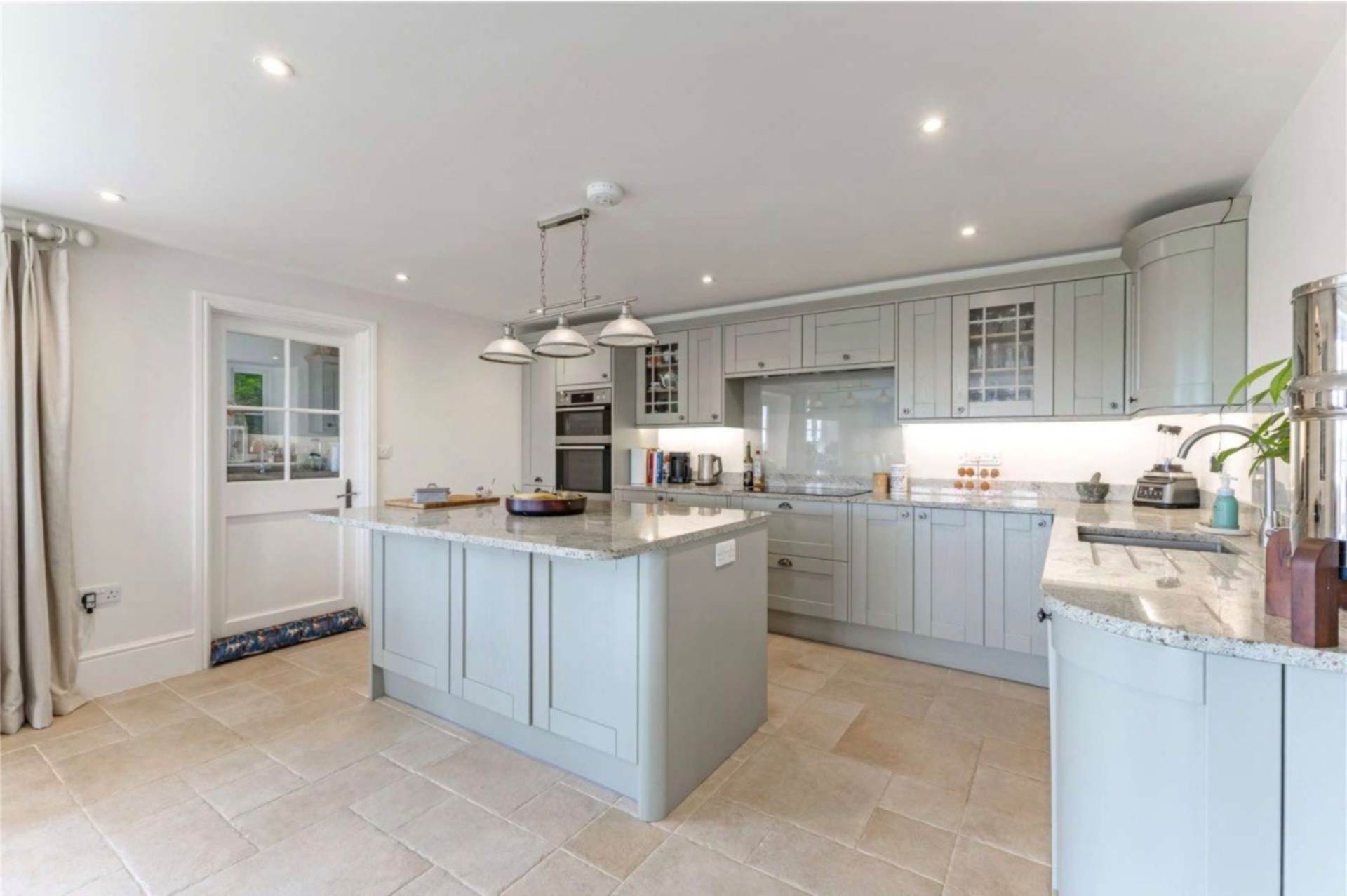 Marston Bigot, Image 6