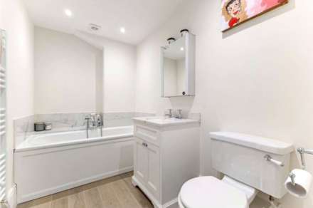 Marston Bigot, Image 12