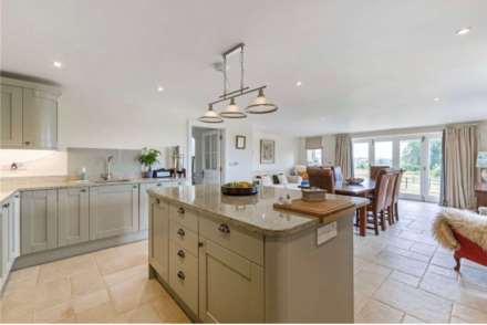 Marston Bigot, Image 5