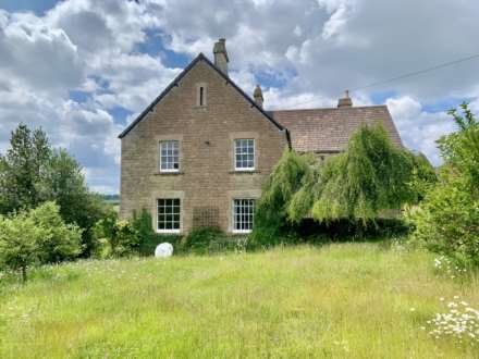 5 Bedroom Country House, Tyning Hill, Hemington