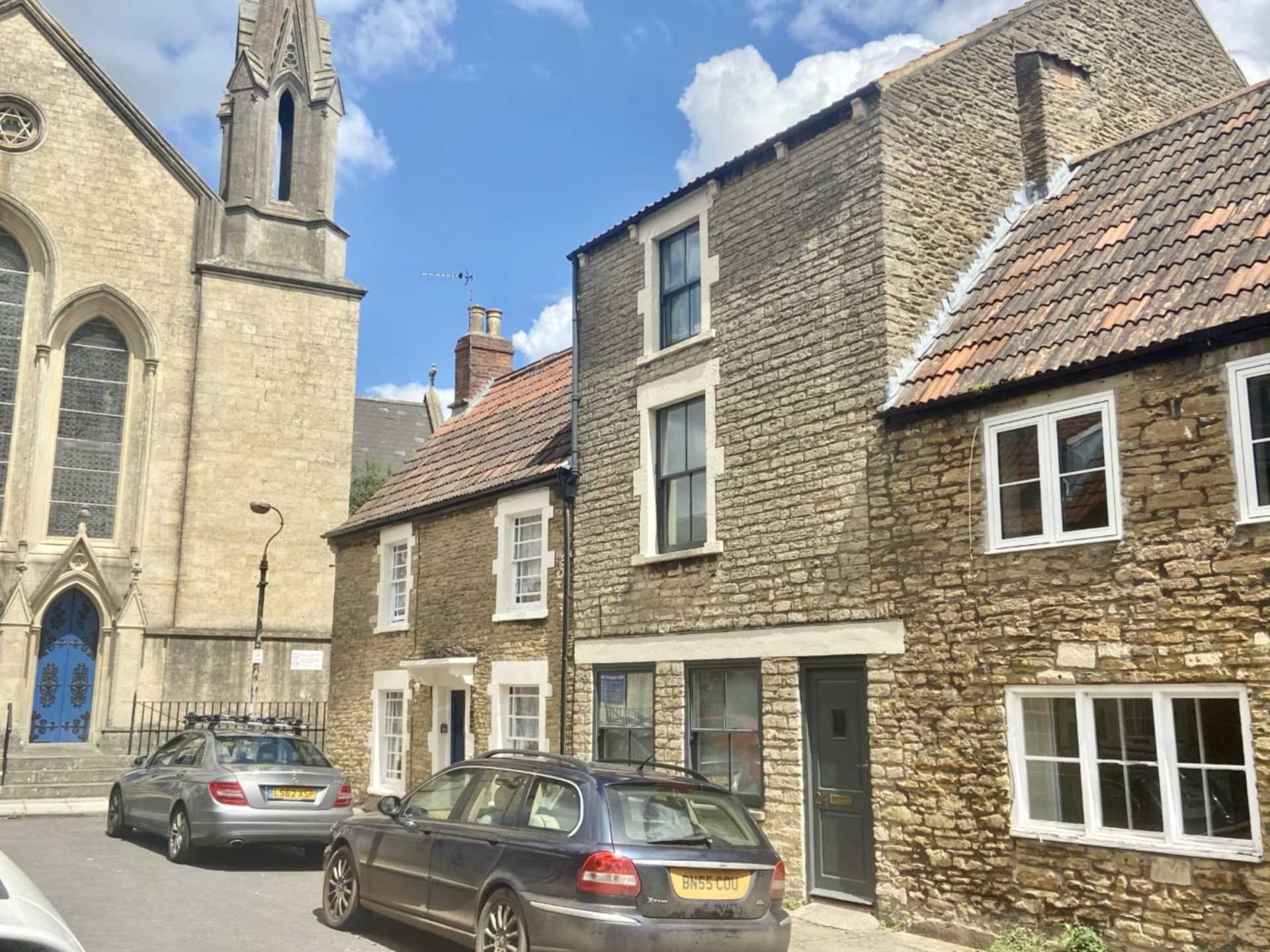 Swallows Property Letting - 4 Bedroom Terrace, Tinity Street, Frome